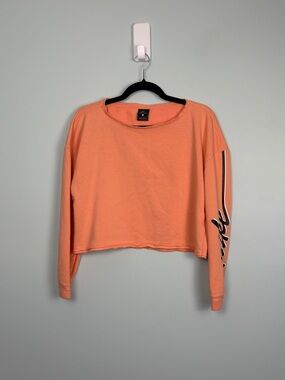 Nike Dri-FIT Sweatshirt Womens Medium Peach Cropped Swoosh Script DA0428-693